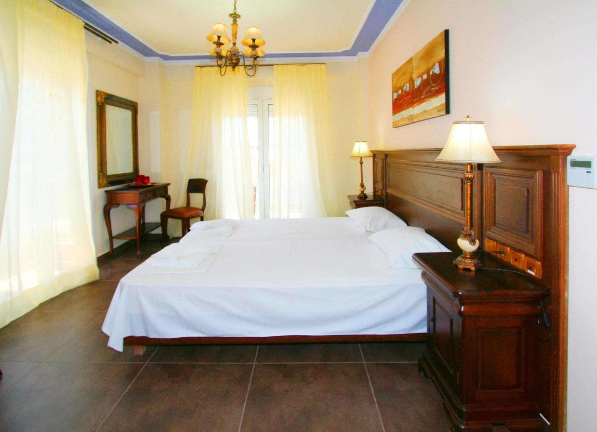 Iris Spa Loutra Edipsou  Ngoại thất bức ảnh